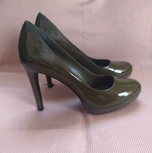 Patent Leather Olive Green Classic Pumps